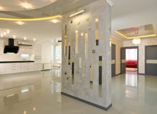 Кому доверить строительство и ремонт частного дома?