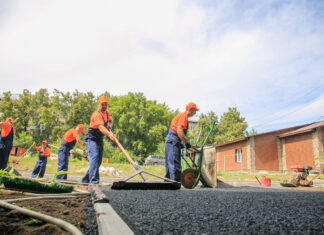 Услуги асфальтирования: кому доверить