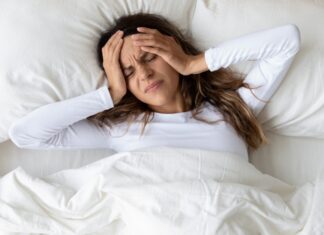 Мигрень: симптомы, причины, лечение