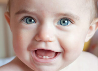 Режутся зубки у ребенка: о чем нужно знать родителям