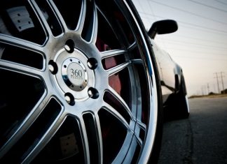 Как выбрать литые диски для автомобиля: главные параметры для рассмотрения