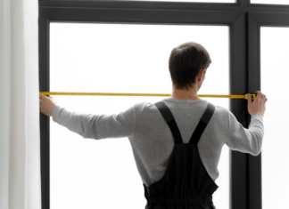 Особенности пластиковых окон и остекления балконов