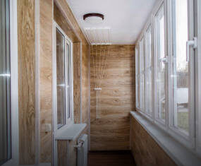 Как выбрать пластиковые двери с учетом видов оформления и вариантов заполнения