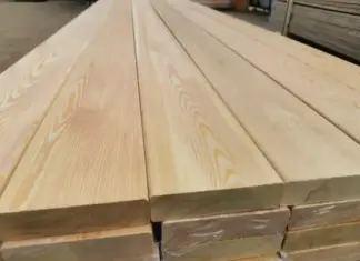 Палубная доска из лиственницы: применение и преимущества